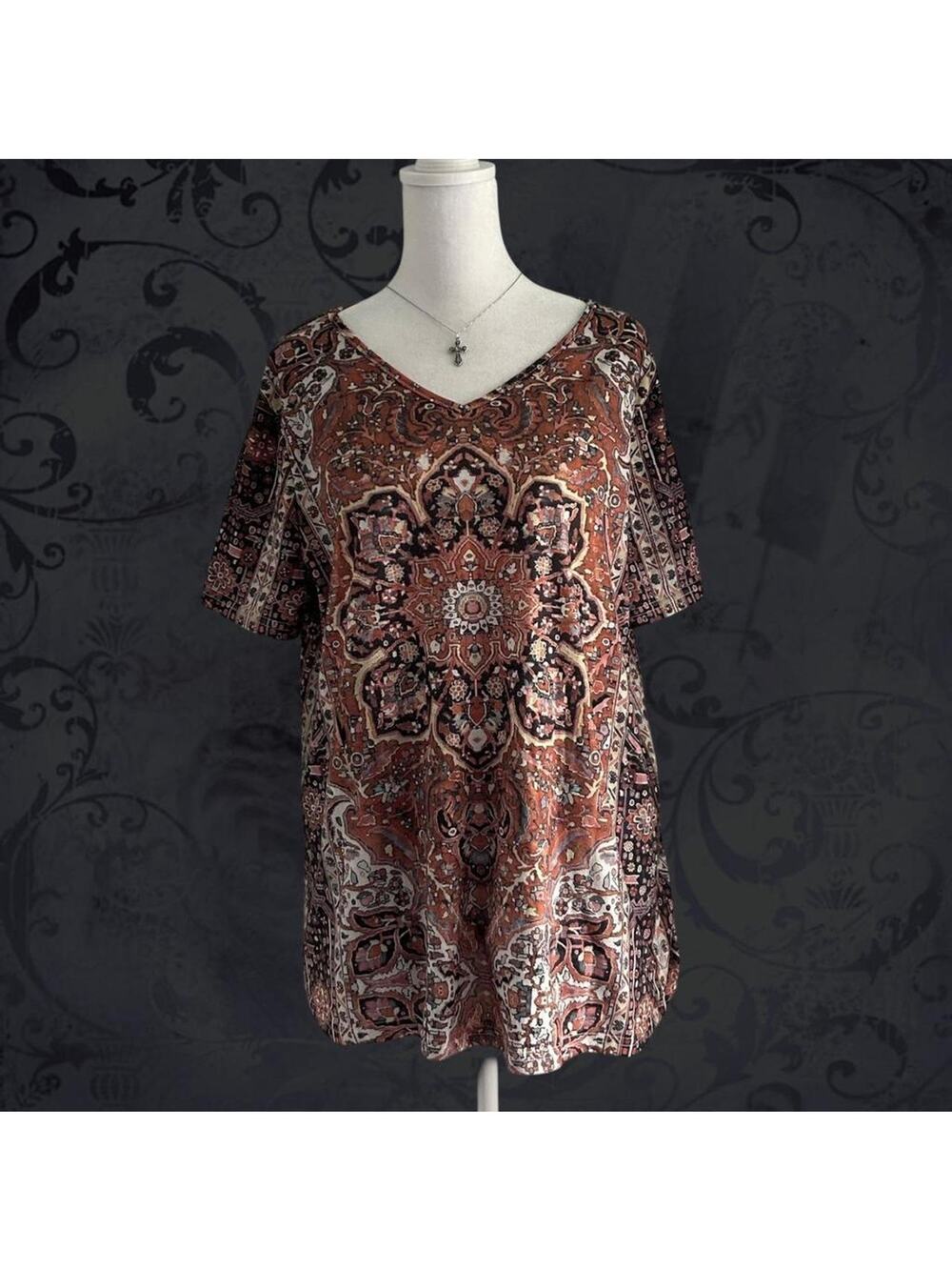 mirrored medallion, ornate paisley faded tapestry top